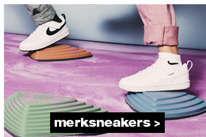 Merksneakers >