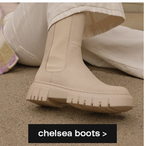 Chelsea boots >